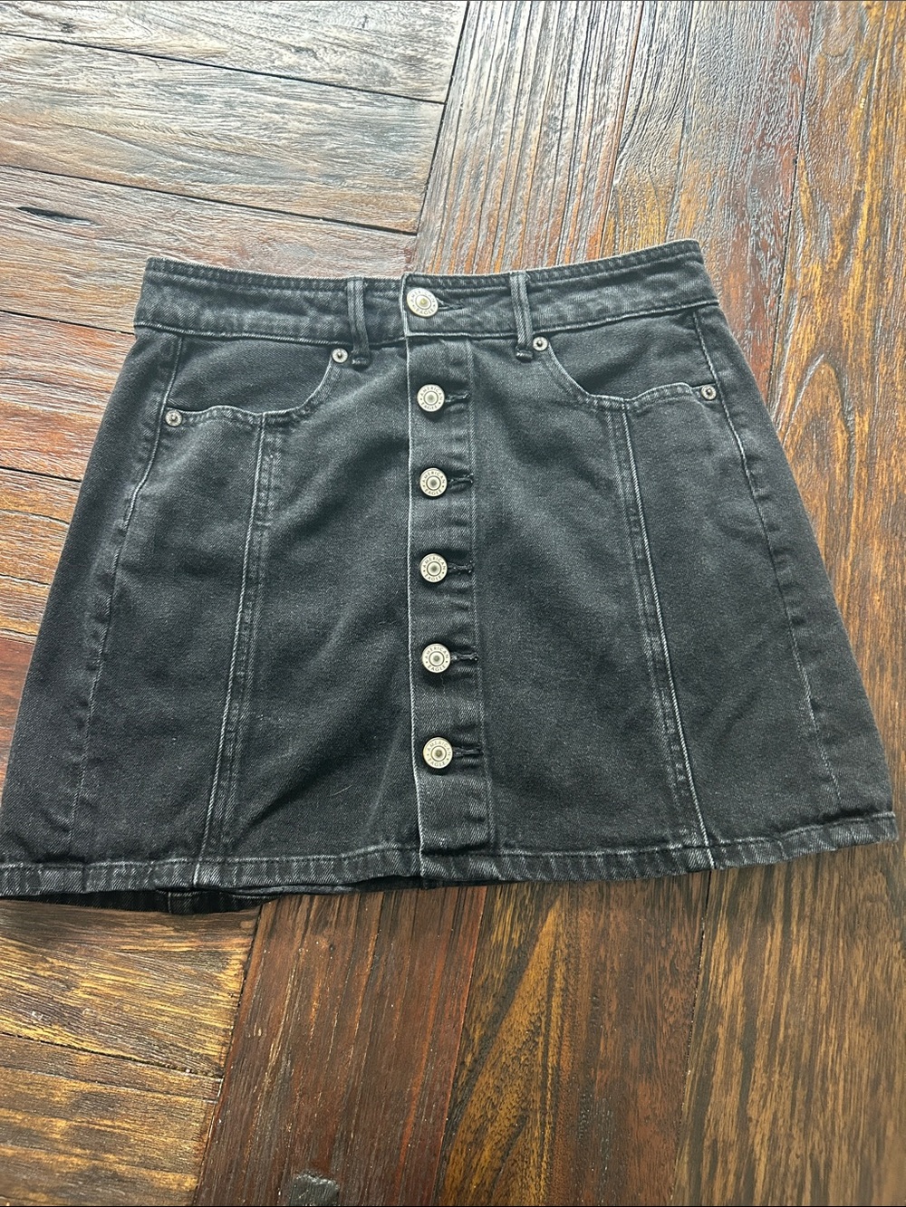 American Eagle Outfitters Black Button-Front Denim Mini Skirt
